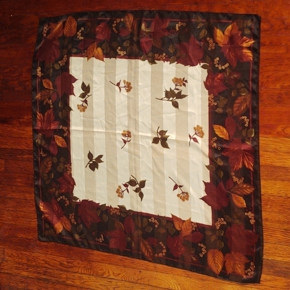 COPY - Autumn Leaves Pattern Scarf - Picture 2 of 9